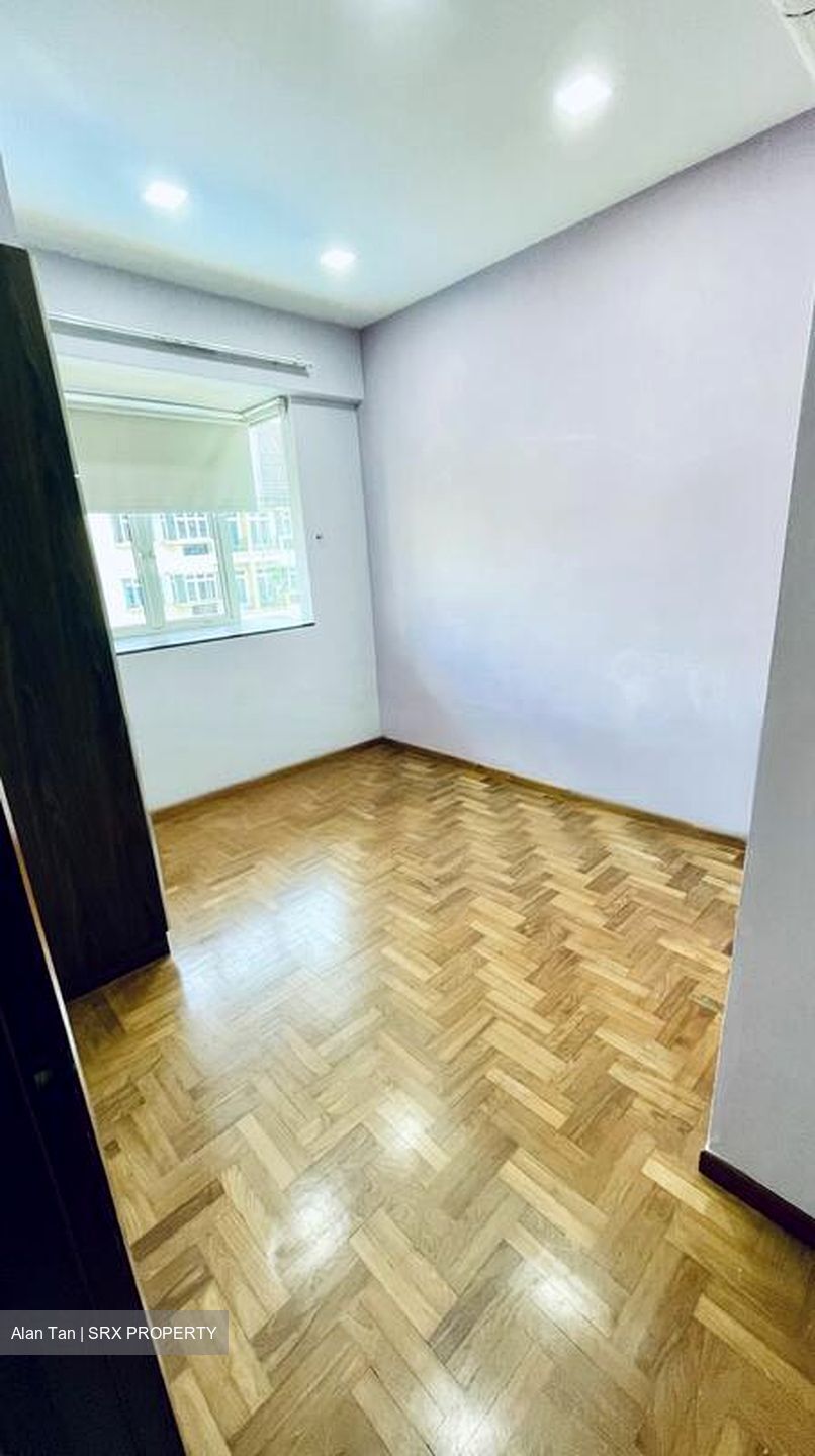 Forest Hills Condominium (D26), Condominium #568882011